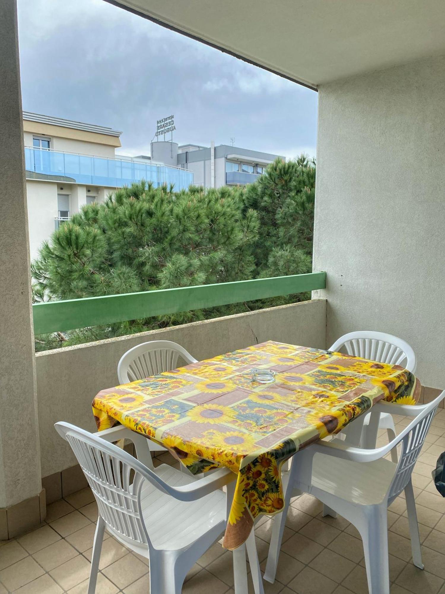 Grazioso Appartamento N 47 A 100Mt Dal Mare Бибионе Экстерьер фото