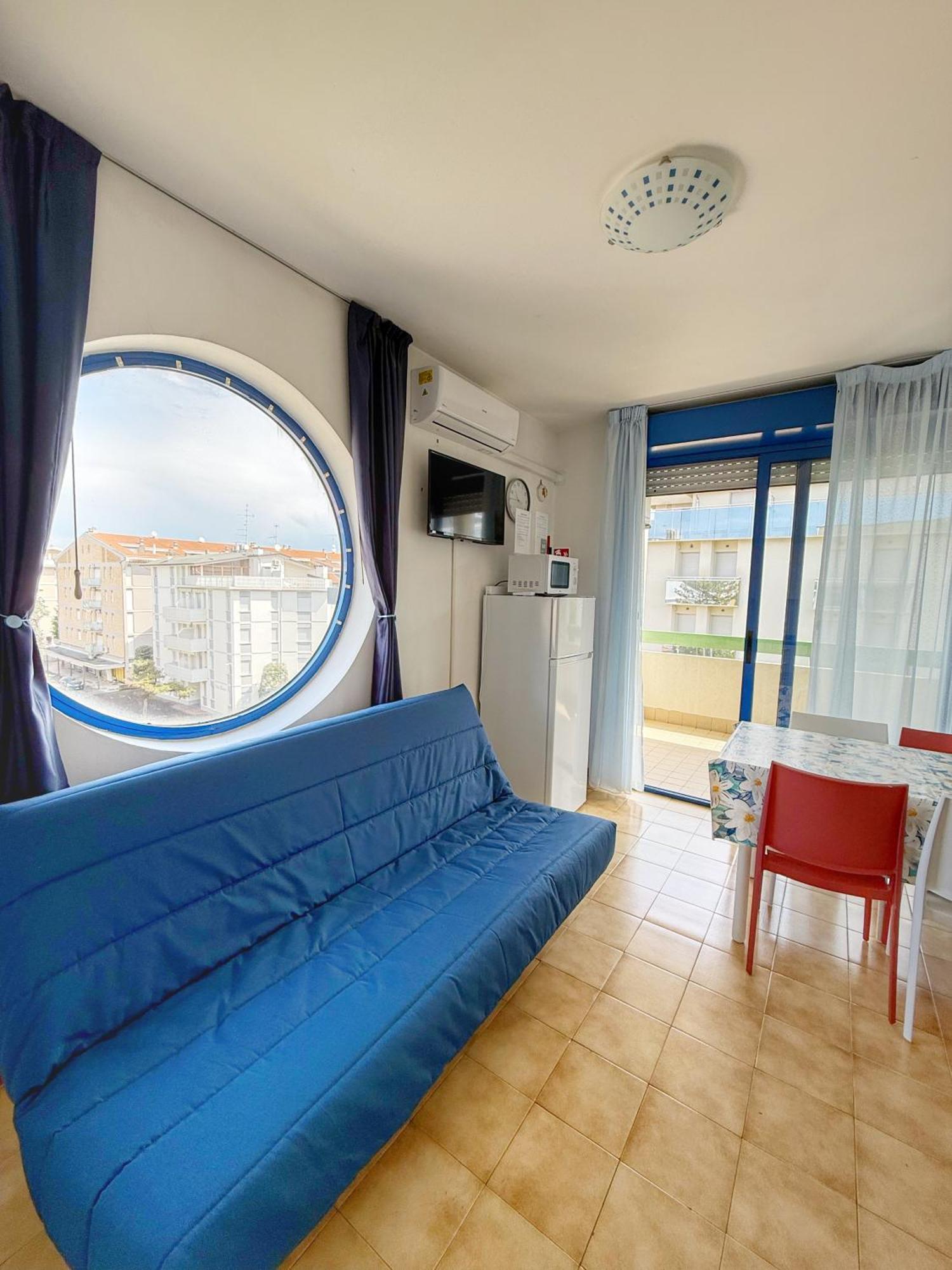 Grazioso Appartamento N 47 A 100Mt Dal Mare Бибионе Экстерьер фото